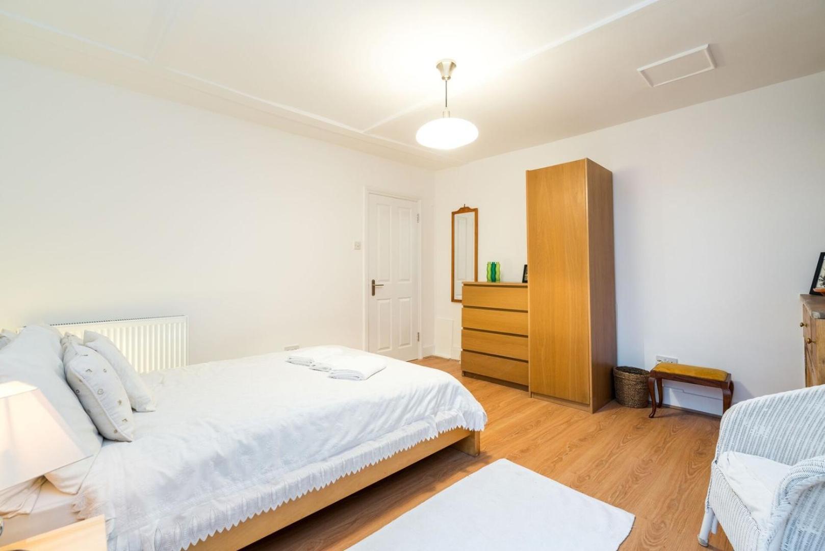 New Stylish 1 Bedroom Flat With Garden | Λονδίνο Εξωτερικό φωτογραφία